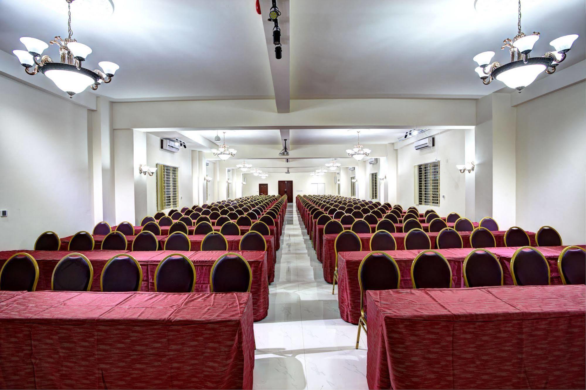 La Rose Hotel ซิลเฮติ ภายนอก รูปภาพ